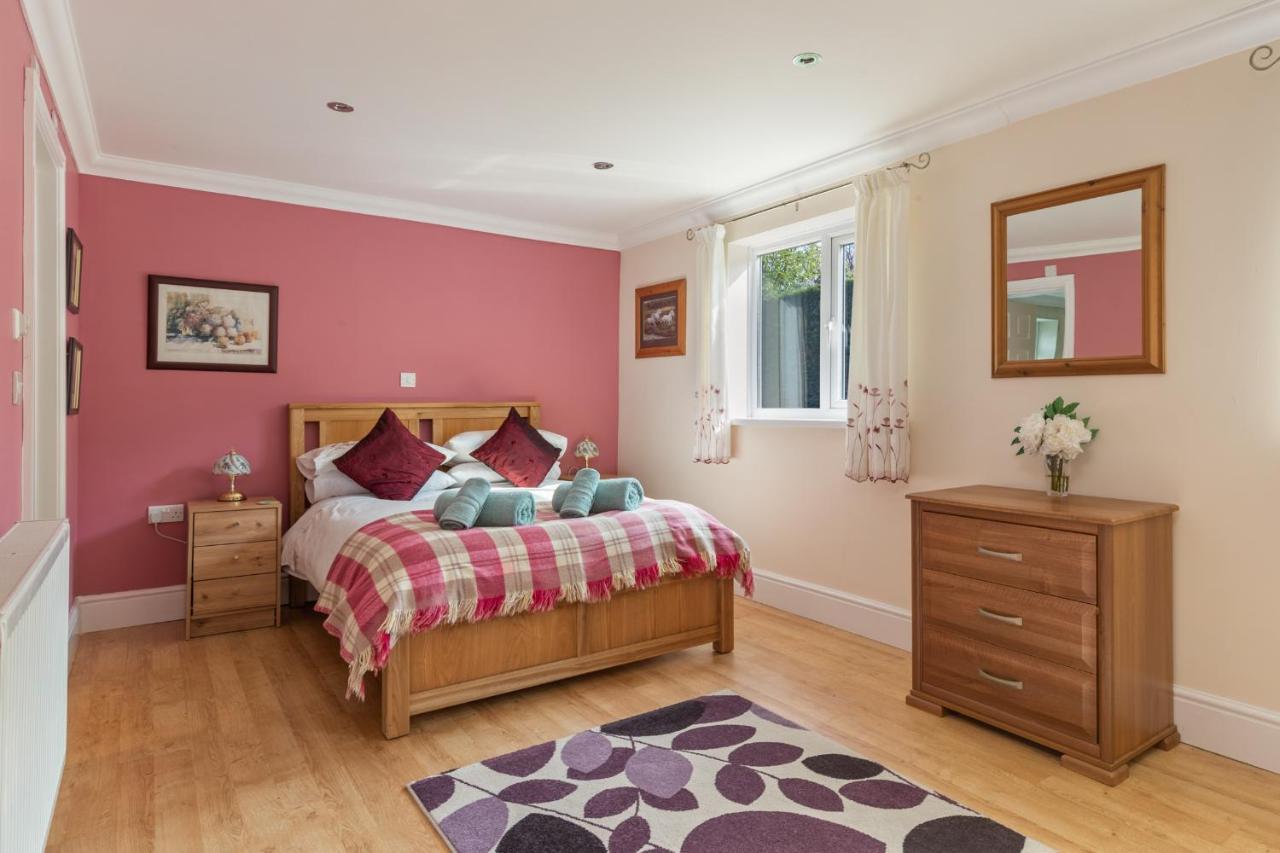 Sunningdale - Beach Side Cottage, Sea Views, Parking Σόντερσφουτ Εξωτερικό φωτογραφία